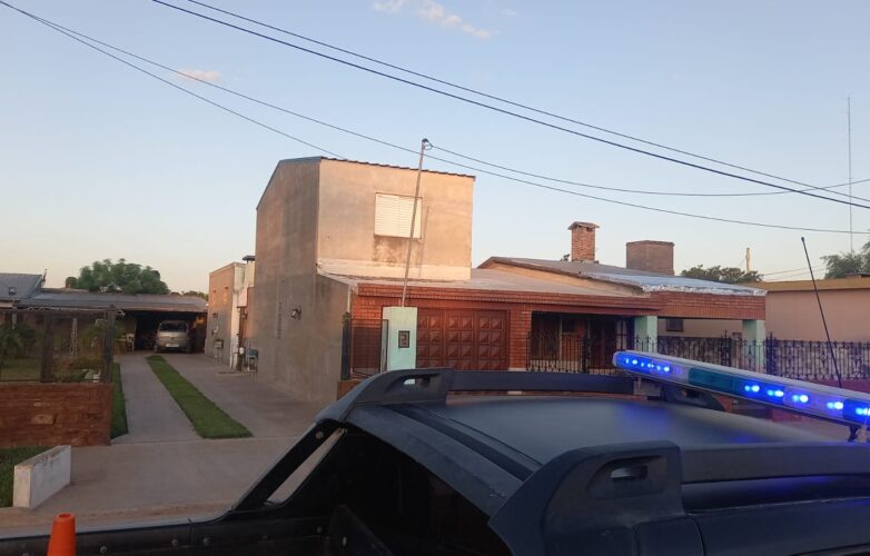 Bandera Le Disparo Varios Tiros A La Casa Del Vecino Y Luego Se