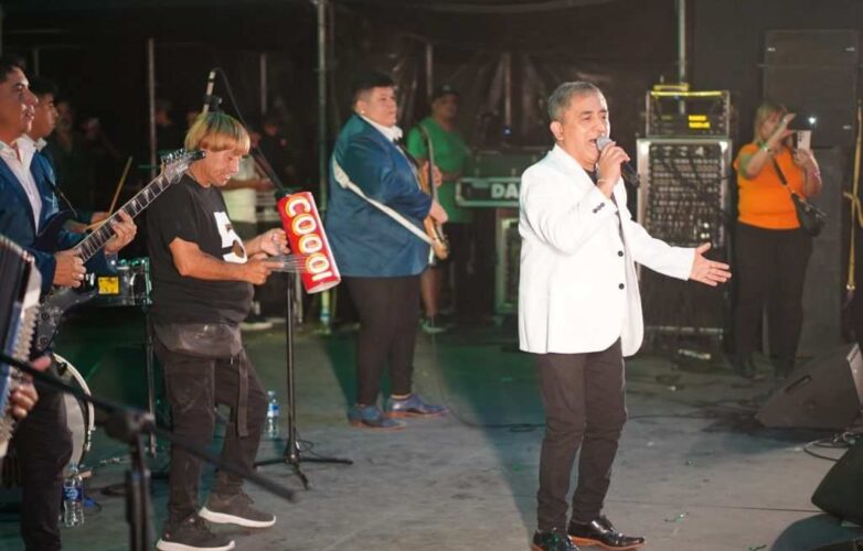 huguito flores (1)