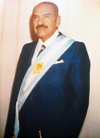 330px-Carlos_Juárez_1973