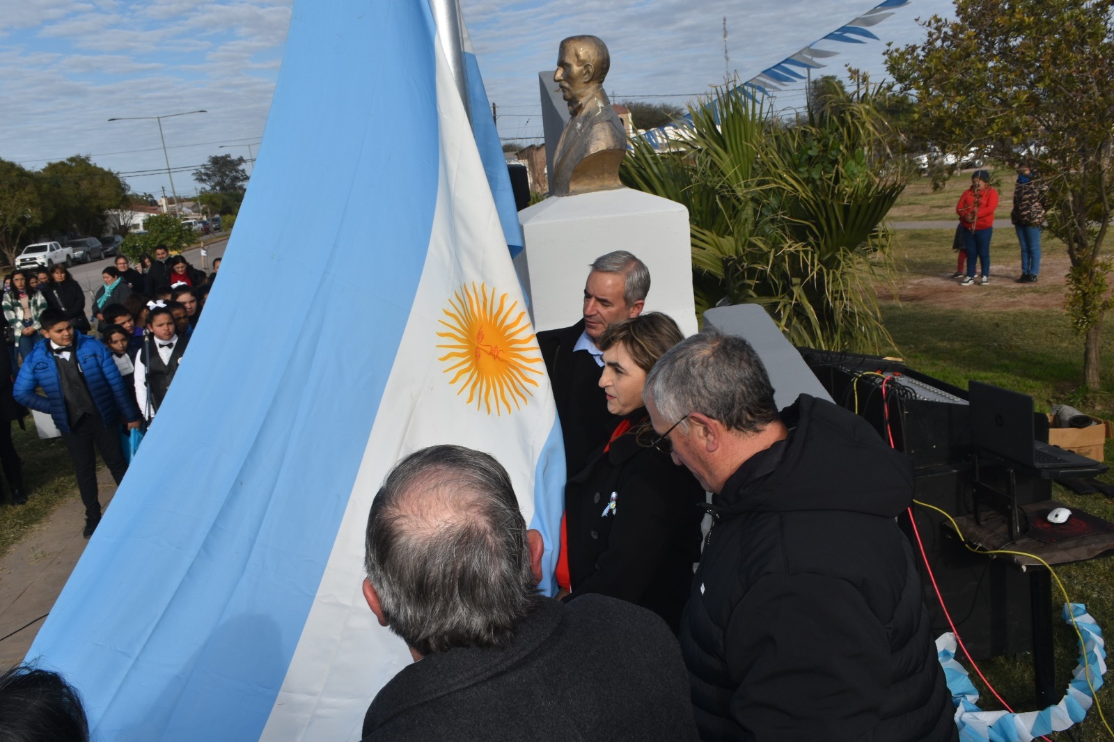 Bandera conmemoró el Día de la Independencia con un emotivo acto en la ...